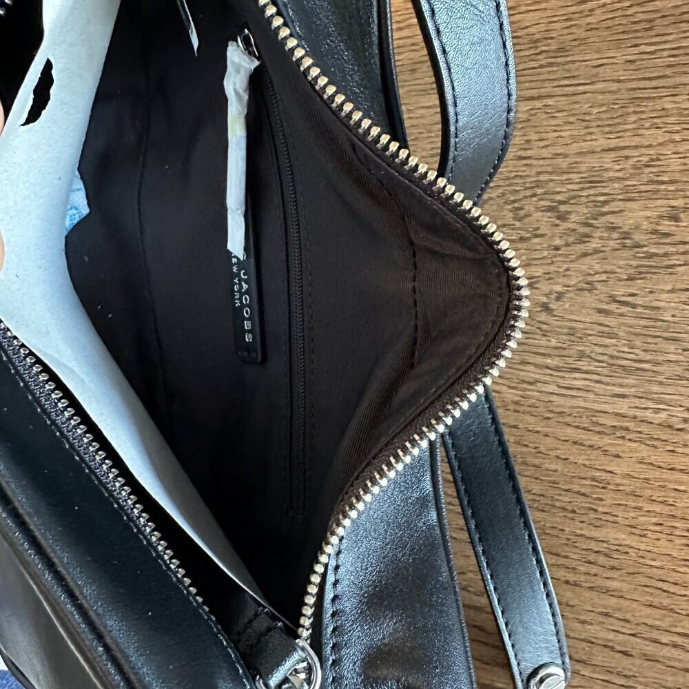 NWT! NEW! MARC JACOBS Tempo Baguette Shoulder Bag -Small Black, Leather, Women - Picture 8 of 13